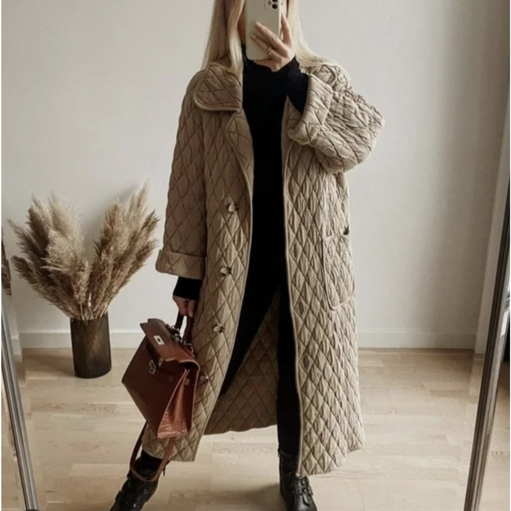 Zara Limited Edition Mink Quilted Knit Button Up Coat